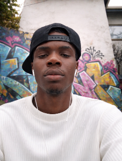 Profil de Brice, un homme célibataire de 25 ans à Baguida