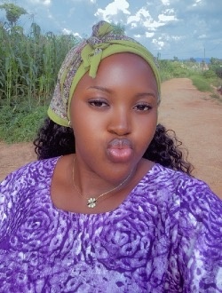 Profil de Meaje, une femme célibataire de 23 ans à Nkoabang