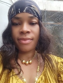 Profil de Cressence, une femme célibataire de 38 ans à Abondo