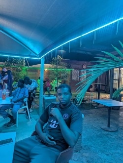 Profil de Kingb, un homme célibataire de 25 ans à Diamayré