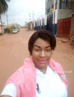Profil de Marthe-Angèle, une femme célibataire de 37 ans à Yaoundé