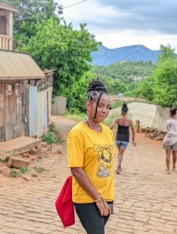 Profil de Esterine, une femme célibataire de 19 ans à Antsiranana