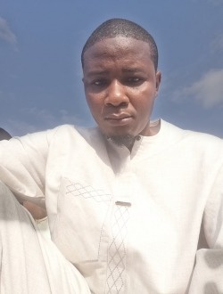 Profil de Nouh, un homme célibataire de 36 ans à Lomé