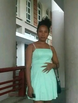 Profil de Felicia, une femme célibataire de 34 ans à Toamasina