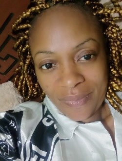 Profil de Hermine, une femme célibataire de 44 ans à Yaoundé