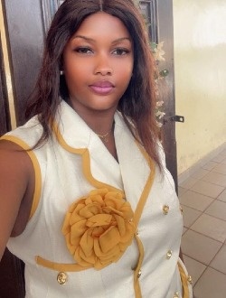 Profil de Irène, une femme célibataire de 35 ans à Yaoundé