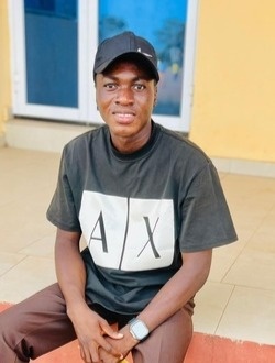 Profil de Luc, un homme célibataire de 22 ans à 1er Arrondissement