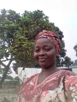 Profil de Grâce, une femme célibataire de 35 ans à Abala-Ndolo