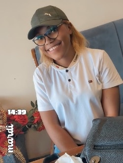 Profil de Bruna, une femme célibataire de 24 ans à Yaoundé