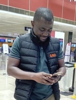 Profil de Codjo, un homme célibataire de 40 ans à Saint-Fargeau-Ponthierry