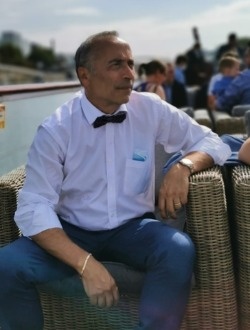 Profil de Alain, un homme célibataire de 70 ans à Versailles