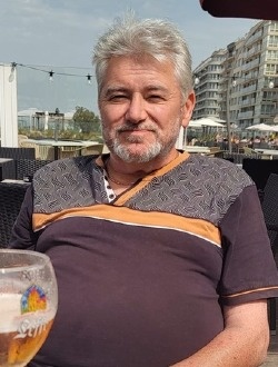Profil de Billy, un homme célibataire de 67 ans à Tournai