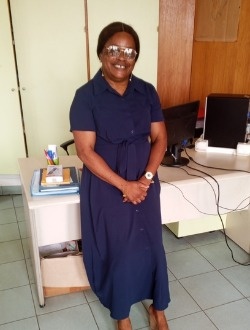 Profil de Marie, une femme célibataire de 58 ans à Akebe-Plaine