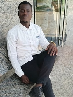 Profil de Edson, un homme célibataire de 33 ans à Lomé