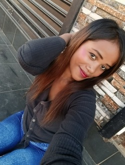 Profil de Lovelylovely, une femme célibataire de 30 ans à 67 Ha