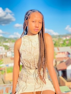 Profil de Liliane, une femme célibataire de 18 ans à Antananarivo