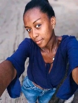 Profil de Annah, une femme célibataire de 25 ans à Antsiakambony