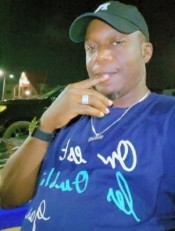 Profil de Tobias, un homme célibataire de 45 ans à Abomey-Calavi