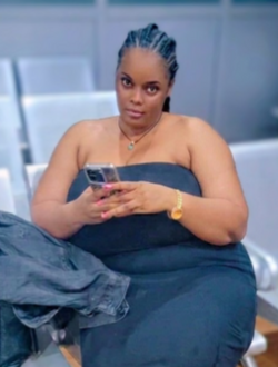 Profil de Arya, une femme célibataire de 25 ans à Douala