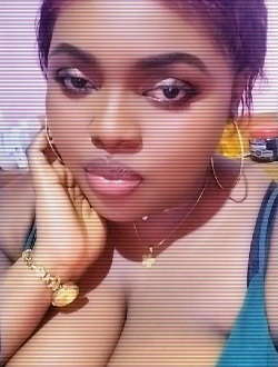 Profil de Paola, une femme célibataire de 33 ans à Douala