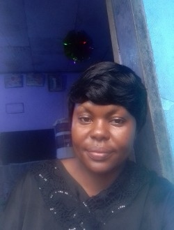Profil de Mireille, une femme célibataire de 37 ans à Yaoundé