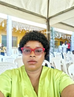 Profil de Nadine, une femme célibataire de 38 ans à Yaoundé