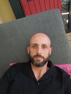 Profil de David, un homme célibataire de 36 ans à Le Puy-en-Velay