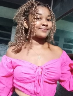 Profil de Lirissa, une femme célibataire de 22 ans à Mahajanga