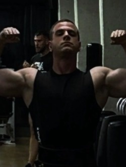 Profil de Vukasin, un homme célibataire de 26 ans à Frankfurt am Main