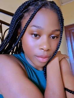 Profil de Rose, une femme célibataire de 26 ans à Campo