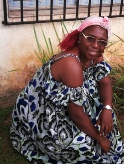 Profil de Pascaline, une femme célibataire de 50 ans à Yaoundé