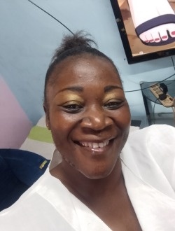 Profil de Évelyne Leka, une femme célibataire de 29 ans à Yaoundé