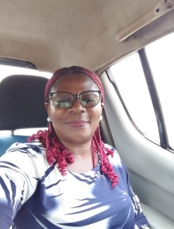 Profil de Rose, une femme célibataire de 55 ans à Yaoundé