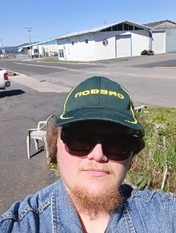 Profil de Jerry, un homme célibataire de 24 ans à Coos Bay