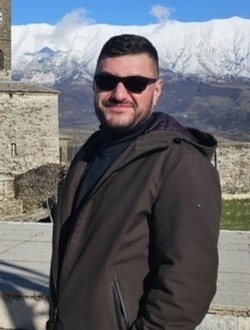 Profil de Cosmin, un homme célibataire de 32 ans à London