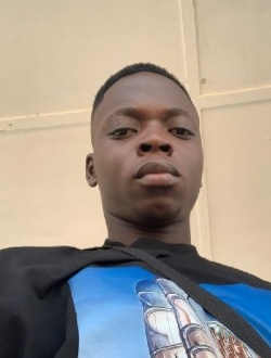 Profil de Gaston, un homme célibataire de 26 ans à Cotonou