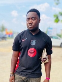 Profil de Nicko, un homme célibataire de 35 ans à Douala