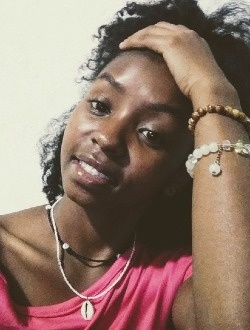 Profil de Sandra, une femme célibataire de 20 ans à Toamasina