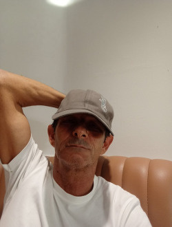 Profil de Sam, un homme célibataire de 48 ans à Saint-François