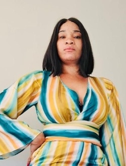 Profil de Genevieve, une femme célibataire de 40 ans à Abidjan