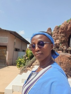 Profil de Edwige, une femme célibataire de 33 ans à Bouaflé