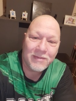 Profil de Eric, un homme célibataire de 53 ans à Seraing