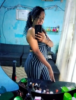 Profil de Faniry, une femme célibataire de 31 ans à 1ER Arrondissement