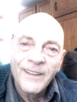 Profil de Yves, un homme célibataire de 68 ans à Shefford