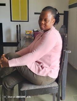 Profil de Ghislaine Kerbou, une femme célibataire de 18 ans à Abadjin-Kouté