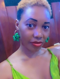 Profil de Raïssa, une femme célibataire de 34 ans à Yaoundé