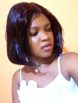 Profil de Anne, une femme célibataire de 26 ans à Ébolowa