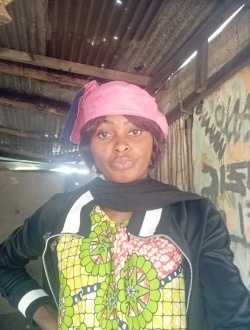 Profil de Ernestine Nga Zambo, une femme célibataire de 28 ans à Mbalmayo