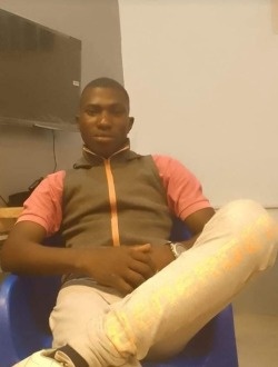 Profil de Fred, un homme célibataire de 27 ans à Abata