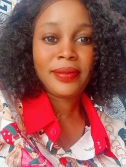 Profil de Clarisse, une femme célibataire de 36 ans à Yaoundé